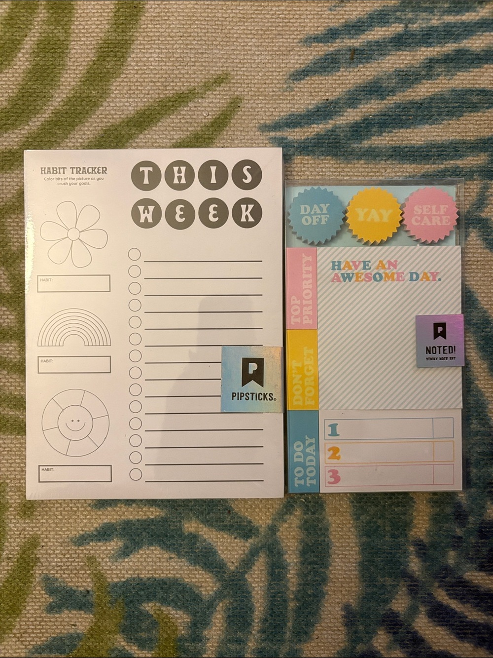 2 new sets Pipsticks: sticky notes
Awesome Day and Habit Tracker notepad